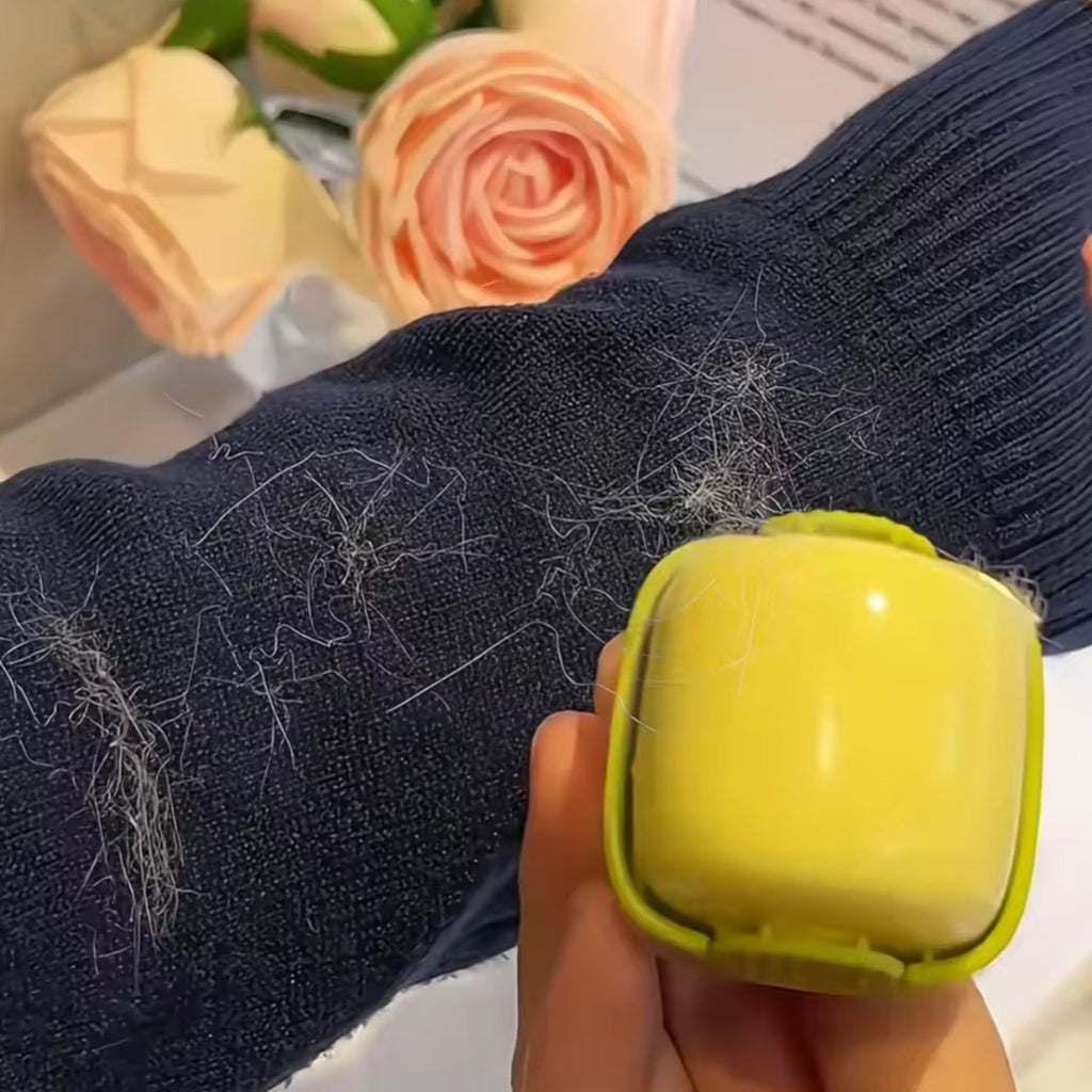 Selbstreinigende Tierhaarbürste