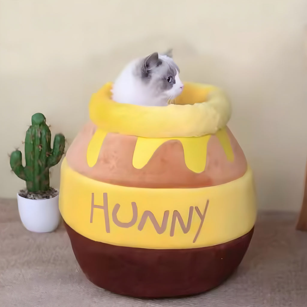 Kuscheliges Katzenbett im Honigtopf-Design